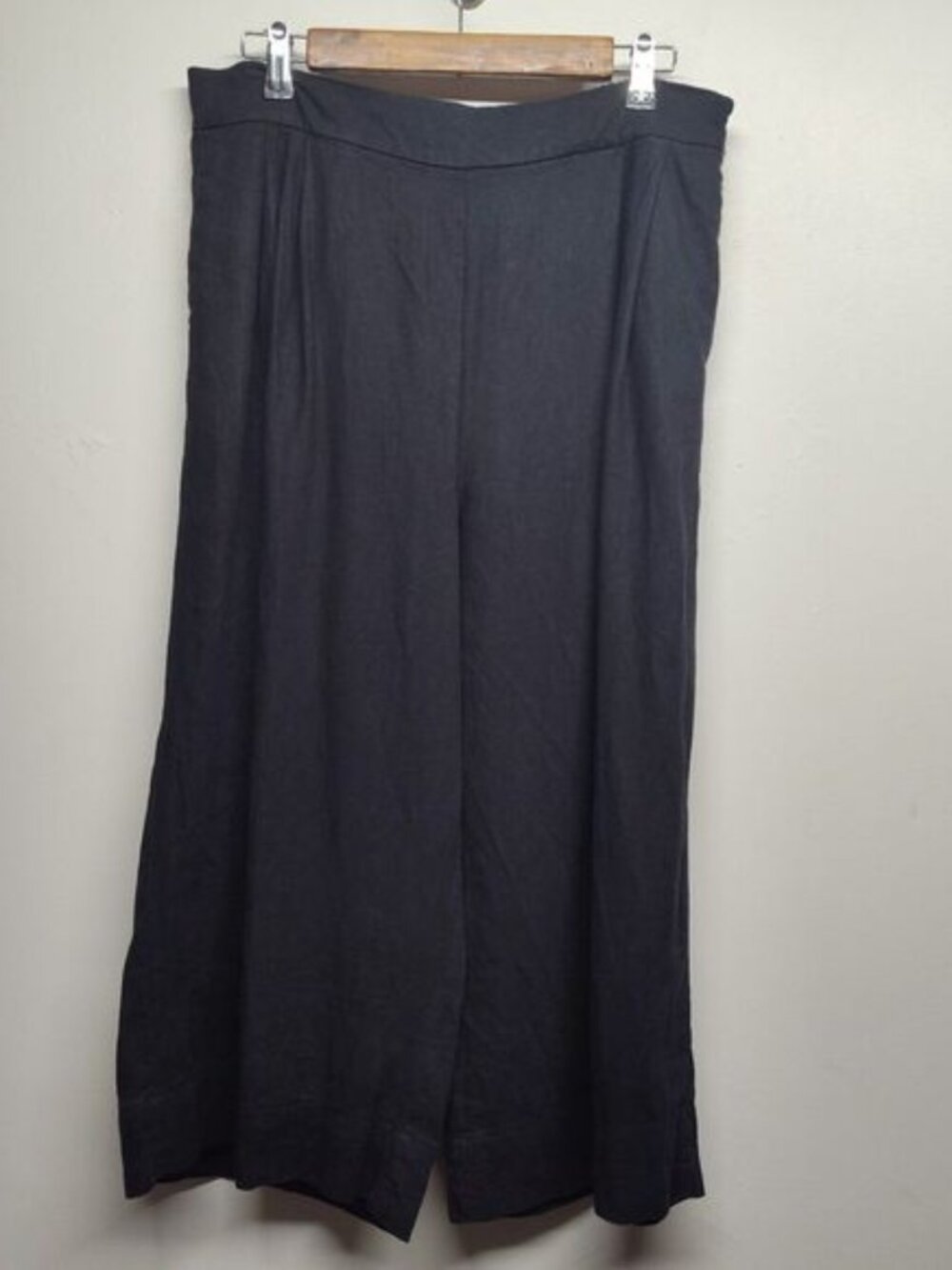 Chelsea & Theodore Cropped Pants Size 12 Black Linen Wide Leg Elastic Waist